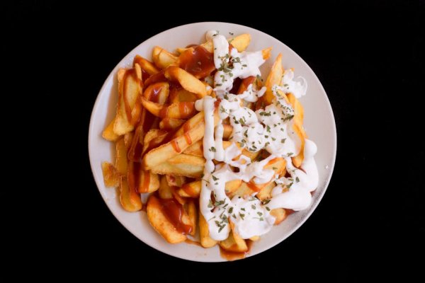 Chips & Gravy (Large)